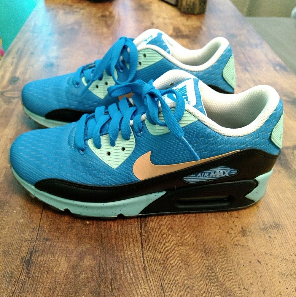 Nike air max